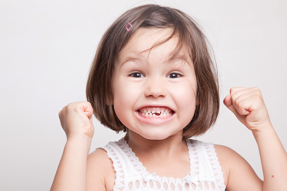 How to Survive “Losing the First Tooth” Milestone with a Healthy Smile